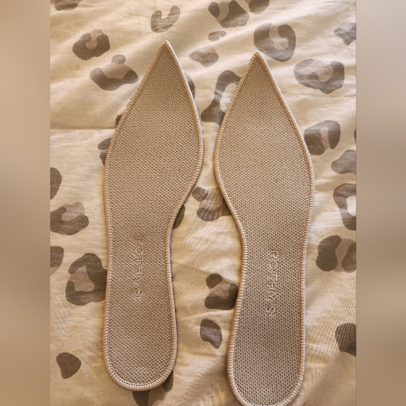 Rothy's NEW size 10.5 Silver Metallic points - Picture 9 of 9